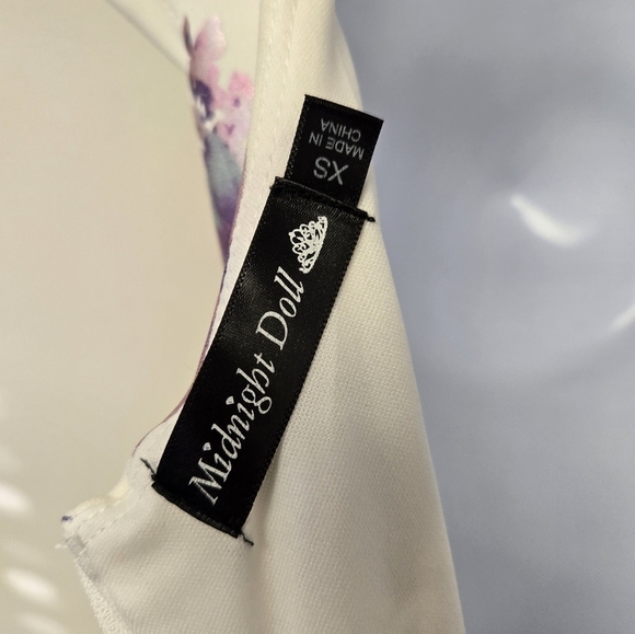 Midnight Doll fit and flare shiny Floral Ruffle Hem Dress Ivory Lilac XS - Picture 5 of 8